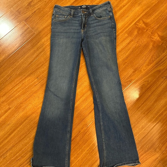 Hollister Dark Blue Flare Jeans - Picture 1 of 4